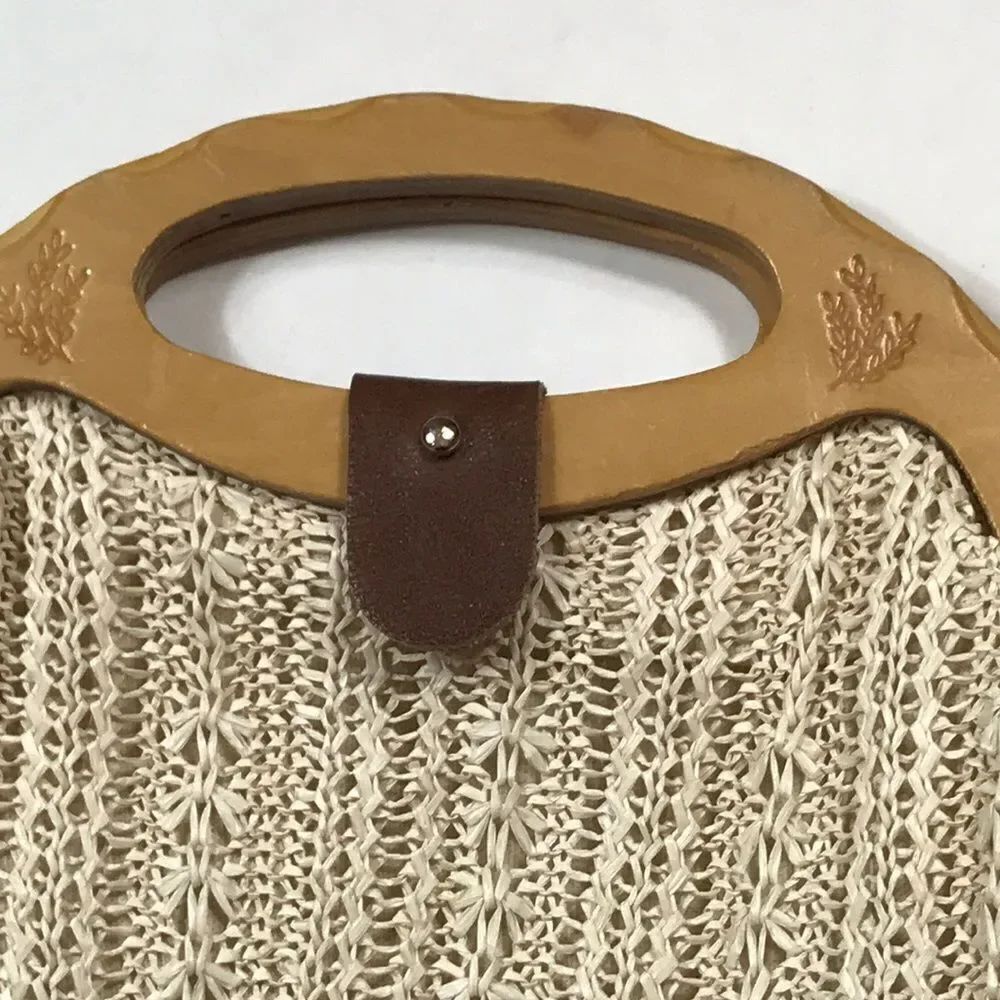 Vintage Woven Handbag - Picture 3 of 16